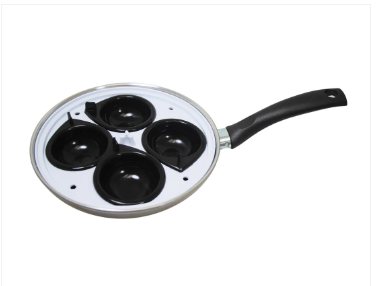Non Stick Home Kitchen 4 Egg Poacher Pan 20cm With Long Safety Handle Egg Poacher 5.5cm