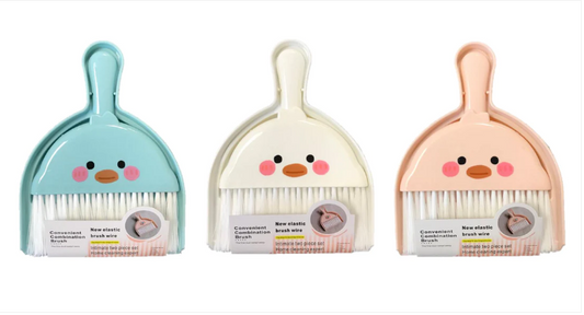 Plastic Mini Dustpan and Brush Set Cartoon Duck Face Design 19.5 x 15 cm Assorted Colours