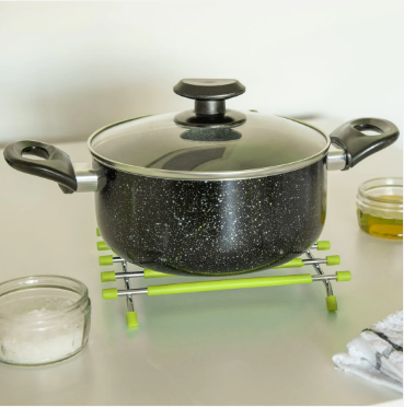 SQ Pro Elite Trivet Square Green 20cm