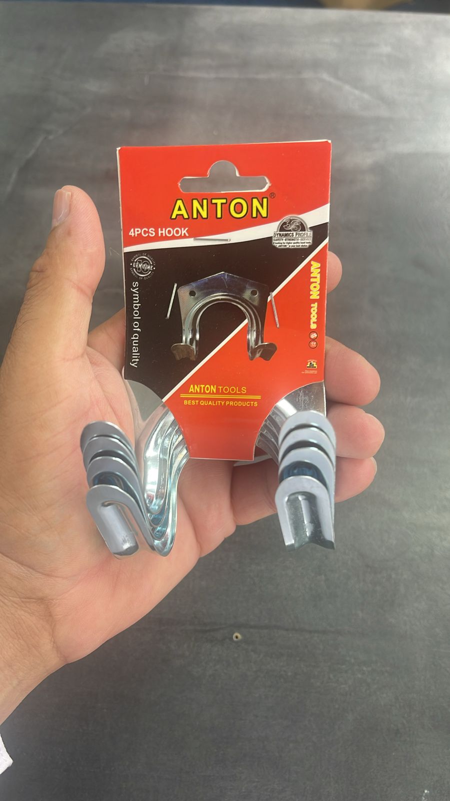 Hooks 4pcs Symbol Of Quality